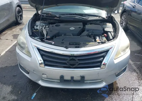 2014 Nissan Altima 2.5 S from USA, damaged, VIN 1N4AL3AP1EC190153
